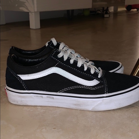 🔴SOLD🔴🔴SOLD🔴Vans Old Skool - Picture 1 of 3